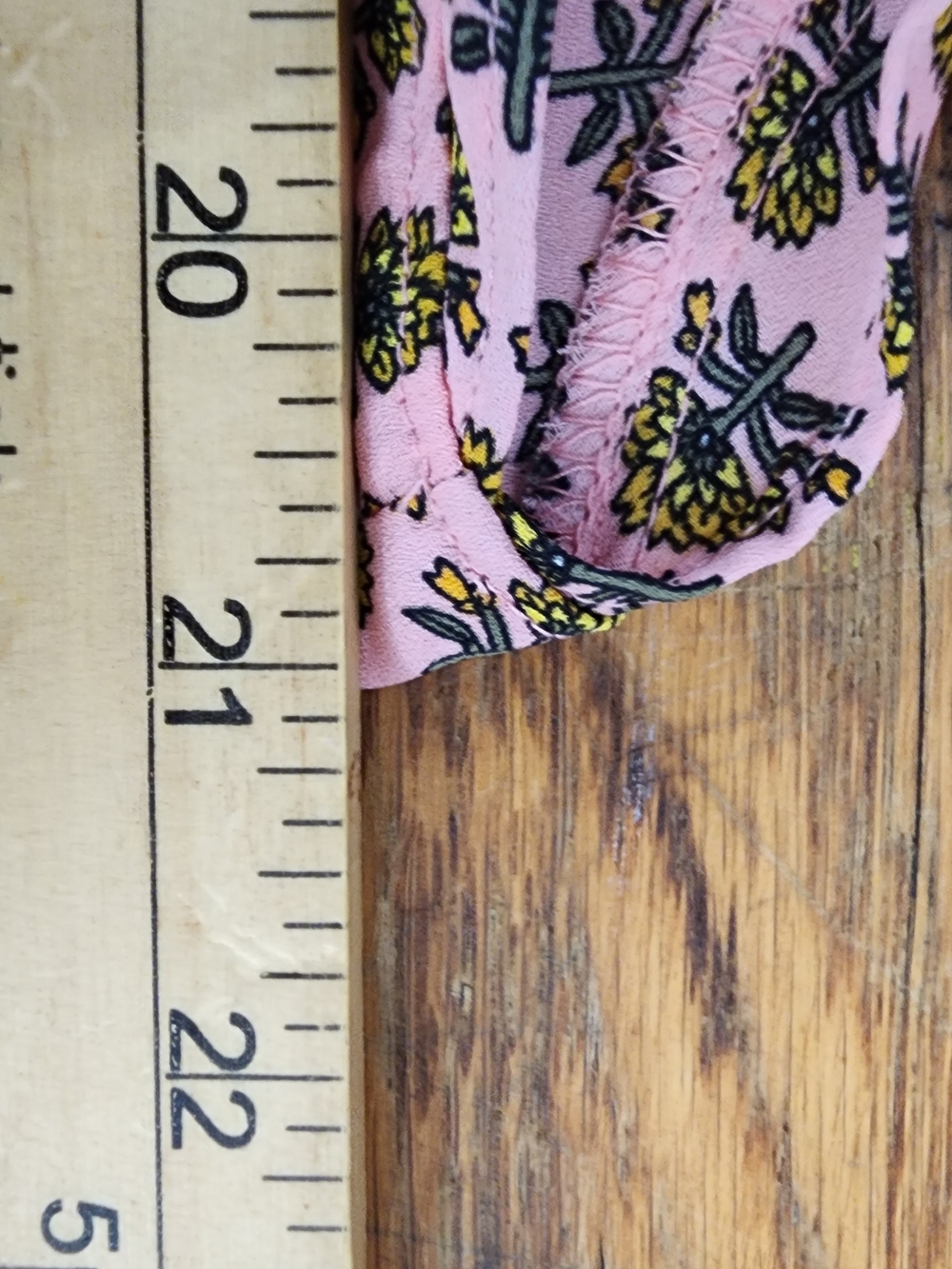 LOFT Pink Printed Flutter Sleeve Women's Top - Picture 6 of 7